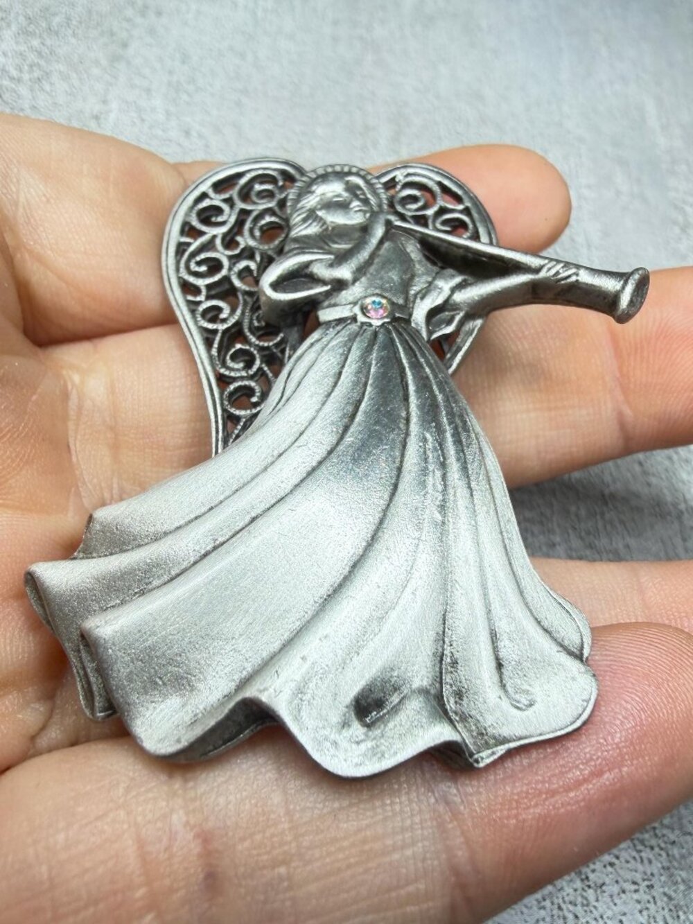 Vintage JJ Pewter Angel Trumpet Brooch Christmas Holiday Pin 3 inches - Picture 4 of 9